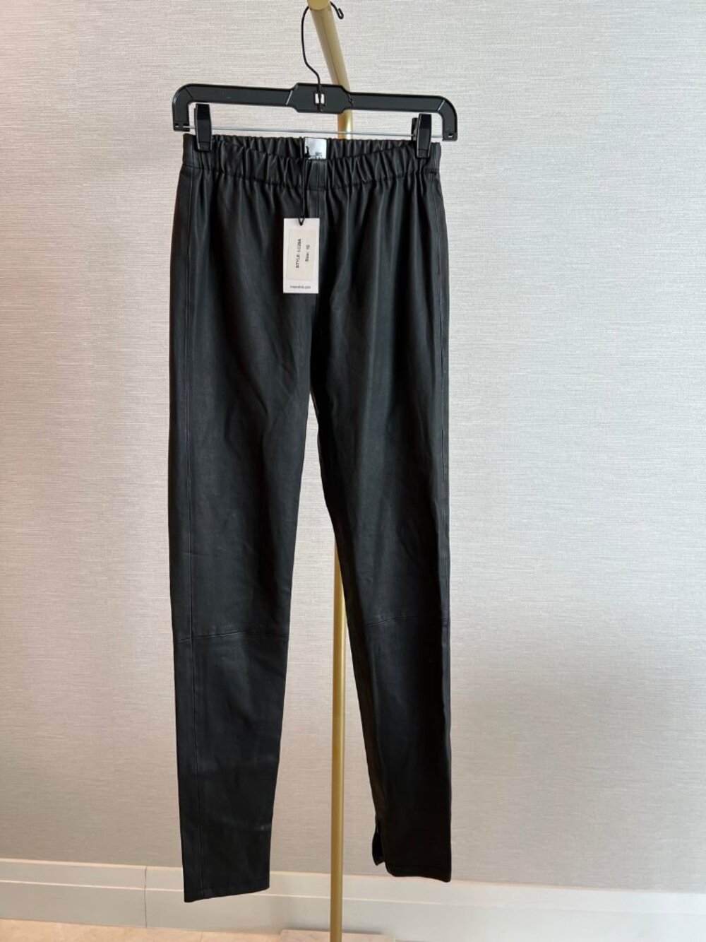 Iris & Ink Black Lambskin Leather Pants Pull On Ankle Zip Italy 10